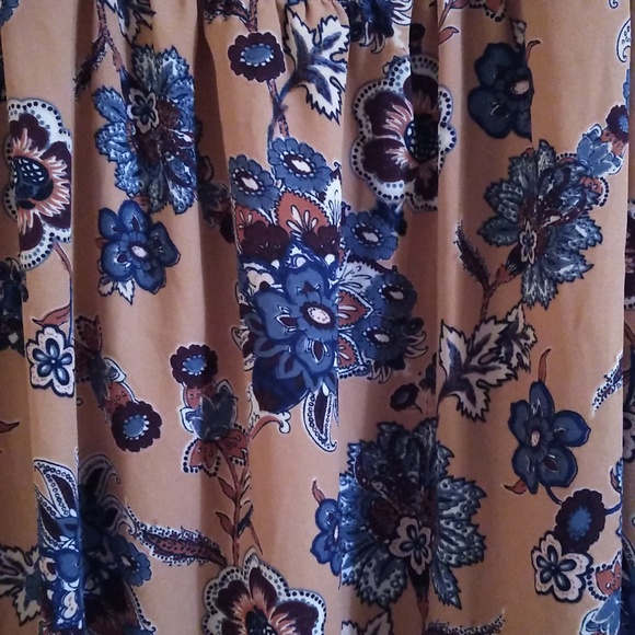 Espresso size 3x maxi dress. - Picture 4 of 9